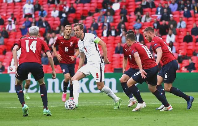 关于实力对比！欧洲杯预选赛强队大PK！的信息