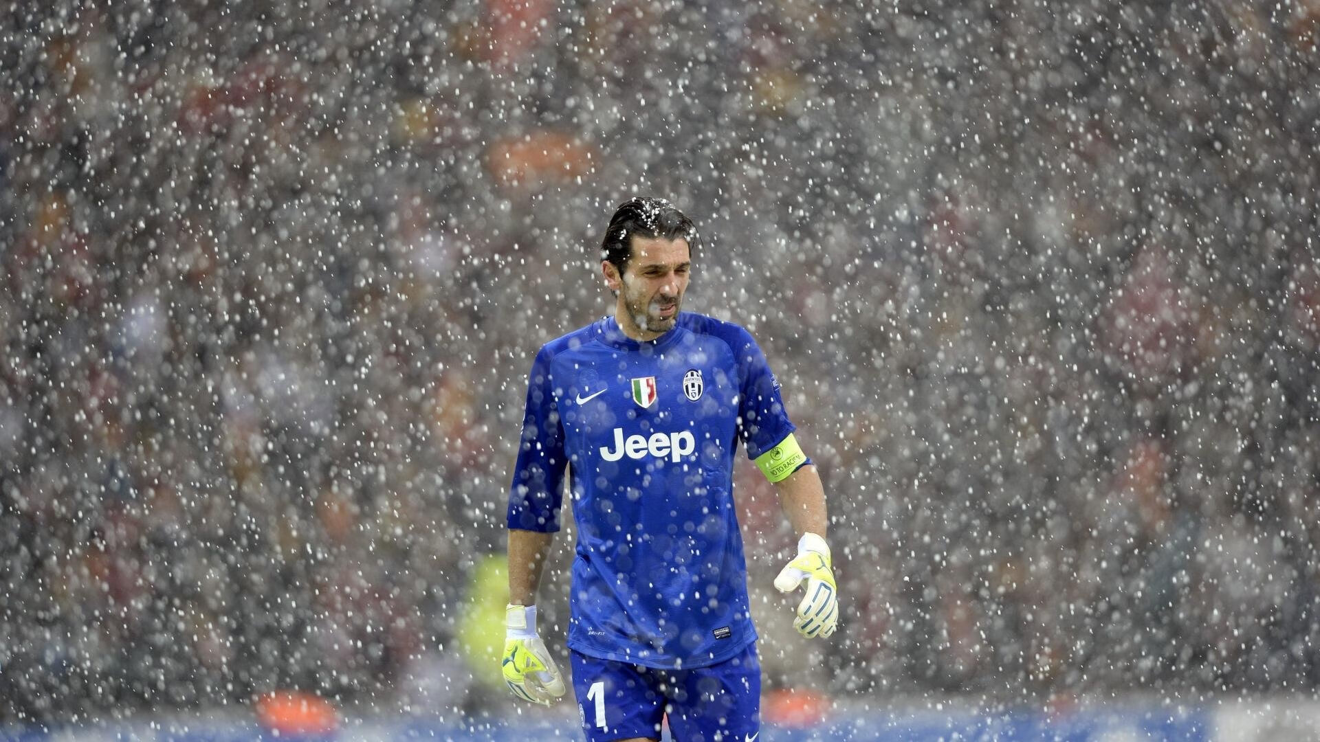 南美血战映衬亚洲之光，孙兴慜关键回合不手软，乌拉圭血拼玻利维亚启示录